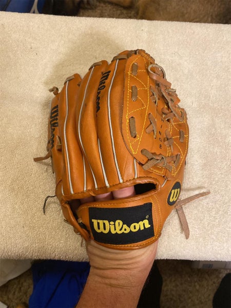 Vintage Wilson Right Hand Throw Barry Bonds 10.5" Baseball Glove