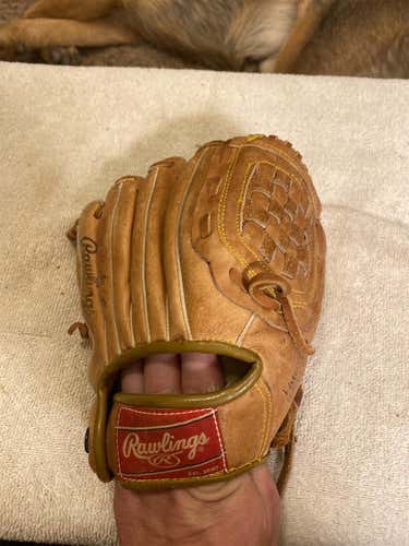 Vintage Rawlings Right Hand Throw Mark McGwire Autograph Model 9.5" Baseball Glove