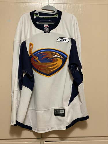 Atlanta Thrashers Sz 58+ Practice jersey