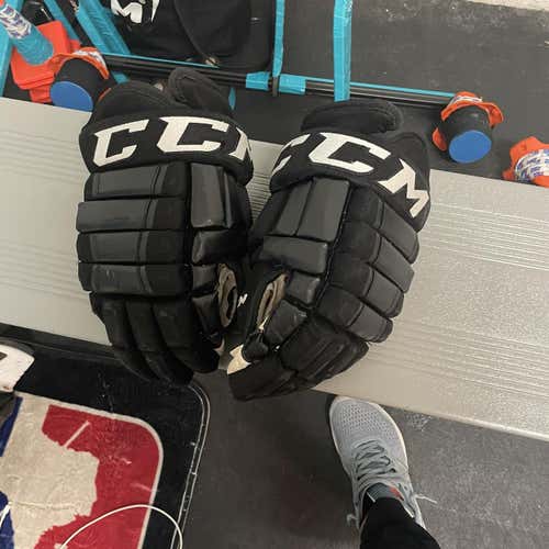 2 Pairs 14s And 13s Black Senior CCM Pro Model Pro Stock Gloves