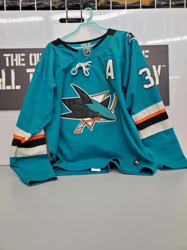 Blue Unisex Used Adult Size 52 Sharks Jersey