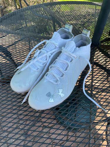 New Under Armour Spotlight Cleats