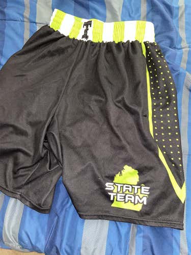 adult small true lacrosse michigan shorts
