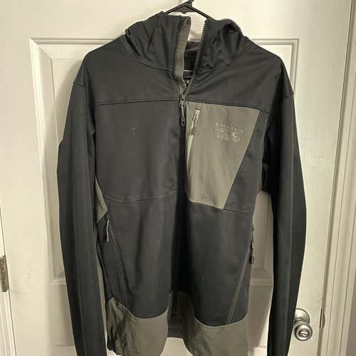 Black Used Medium Mountain Hardware Jacket