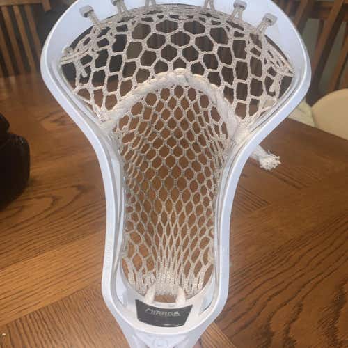 White Used Strung Mirage Head