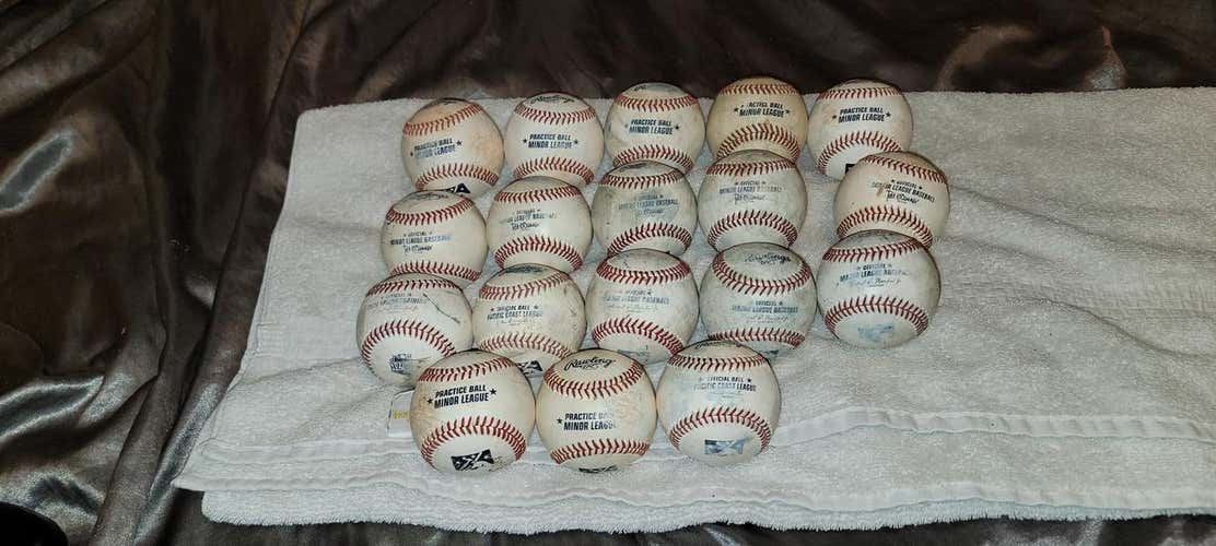 Used Rawlings Baseballs 36 Pack (3 Dozen)