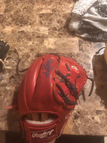 Red Adult Pitcher's Pro Preferred 11.75" Baseball Glove