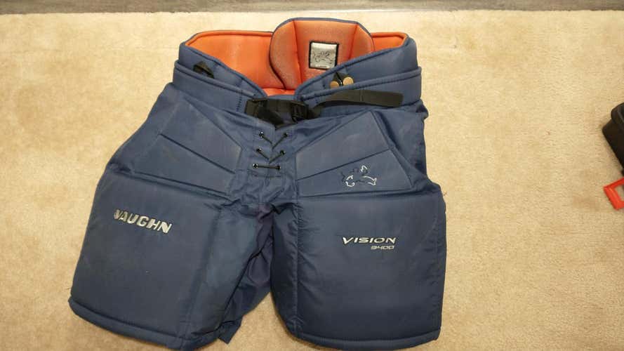 Used Senior Large Vaughn Vision 9400 Hockey Goalie Pants Navy