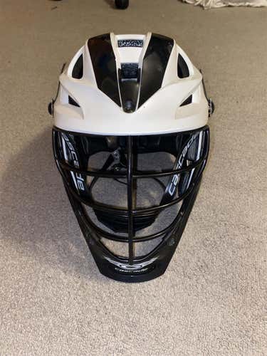 White Adult Player's Cascade S Helmet