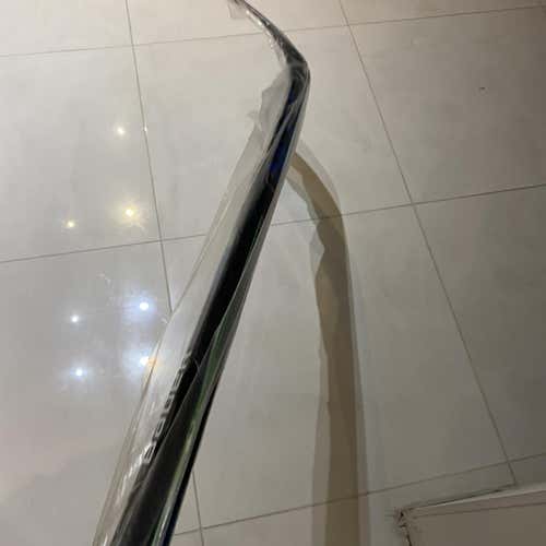 Nexus Geo P28 87 Flex Right Hand Hockey Stick
