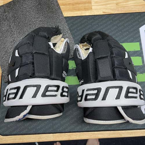 Senior Bauer Nexus N2900 14" Gloves