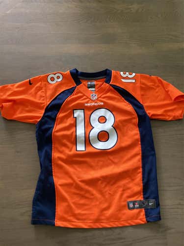 Orange Youth Large Nike