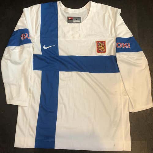 Nike IIHF Team Finland Suomi 2014 Olympic Hockey Jersey LARGE
