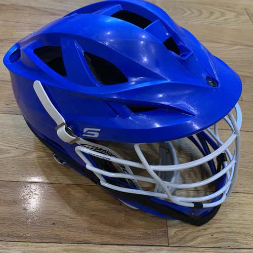 Lightly used Cascade S. Royal Blue. white cage & strap. great shape!