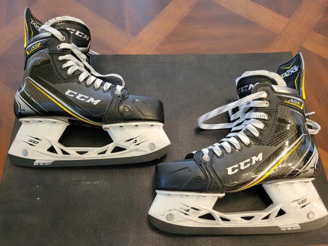 CCM Super Tacks AS1 Hockey Skates Extra Wide Width Size 8 EE