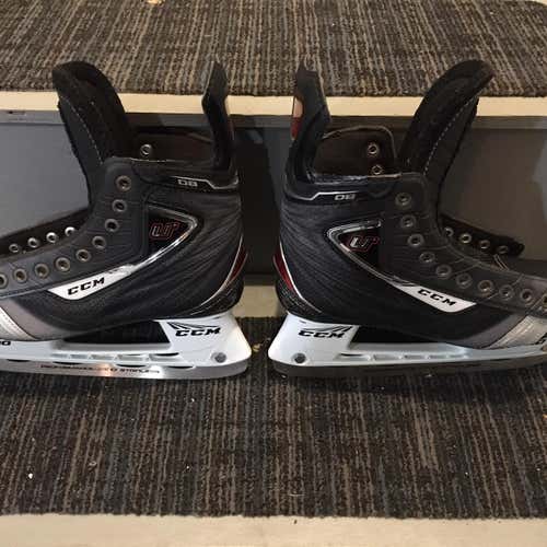 NEW CCM U+ 08 Hockey Skates 4.5