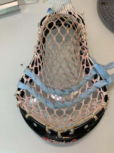 lightly used strung stx surgeon 700 lacrosse head