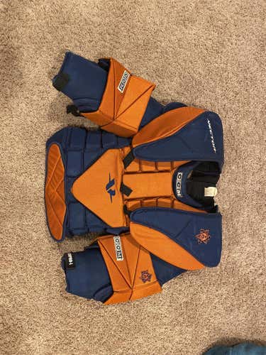 Senior Large CCM Vector Pro Goalie Chest Protector