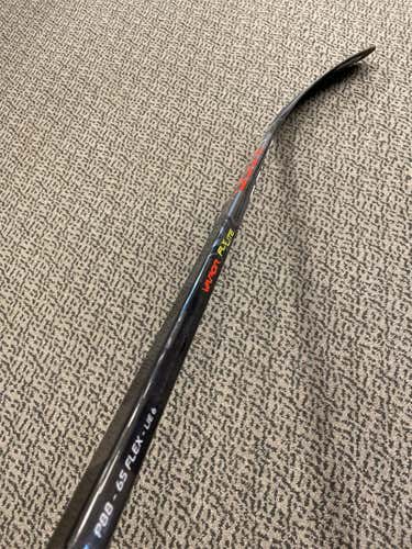 Intermediate Left Hand Vapor FlyLite P88 Pattern 65 Flex Hockey Stick