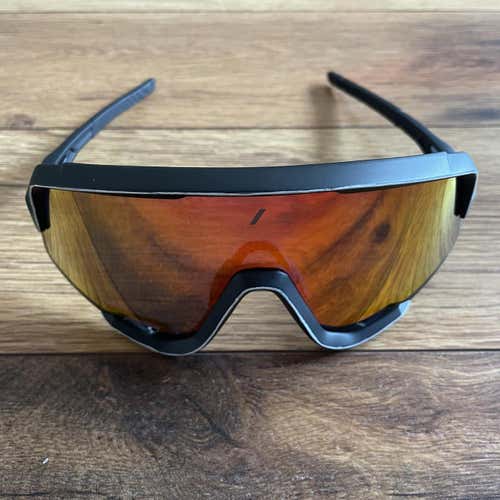 NEW 100% Glendale Sunglasses - Black Frame w/ Red Lens