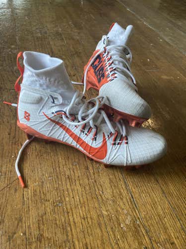 Adult Size 10 (Women's 11) Nike Huarache