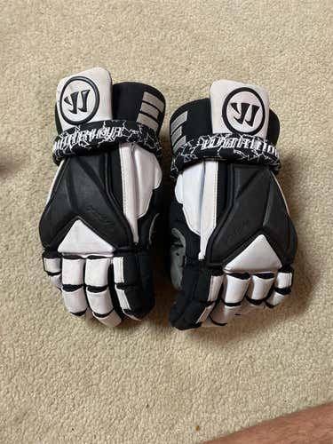 White Used Player's Warrior Evo Pro 13" Lacrosse Gloves