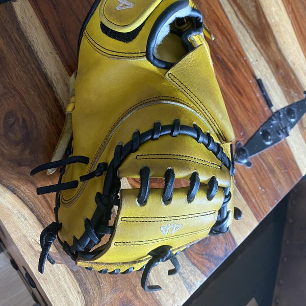 Yellow Used Catcher's Signiture Series 33.5" Baseball Glove