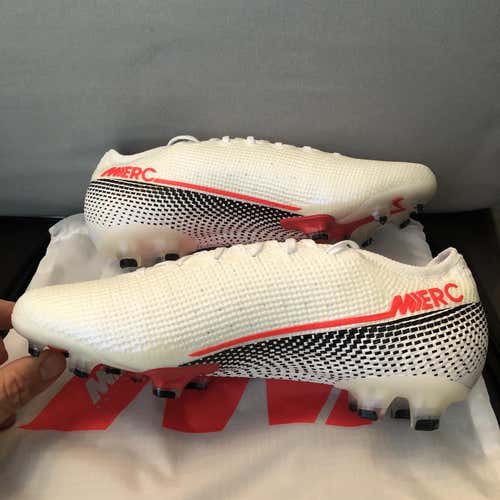 White Unisex Molded Cleats Nike Mercurial Vapor 13 Elite FG Cleats
