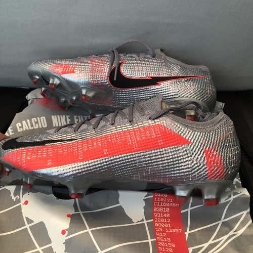 Silver Unisex Molded Cleats Nike Mercurial Vapor 13 Cleats