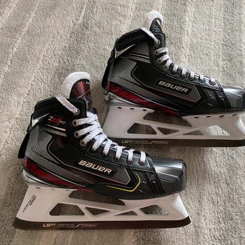 Senior Bauer Vapor 2X Pro Regular Width Size 8.5 Hockey Goalie Skates