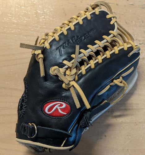 Black Used Rawlings RH Throw Outfield Gold Glove Elite 12.75"