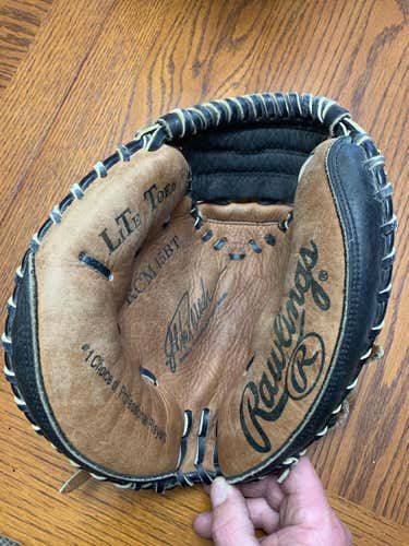 Used Kid Pitch (9YO-13YO) Rawlings Left Hand Throw Catcher's Glove