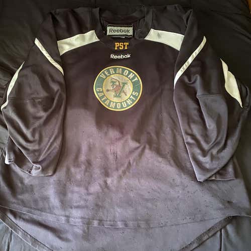 Vermont Catamounts #30 Black Adult Goalie Cut Reebok Pro Stock Jersey