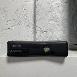 Xbox 360 - Used