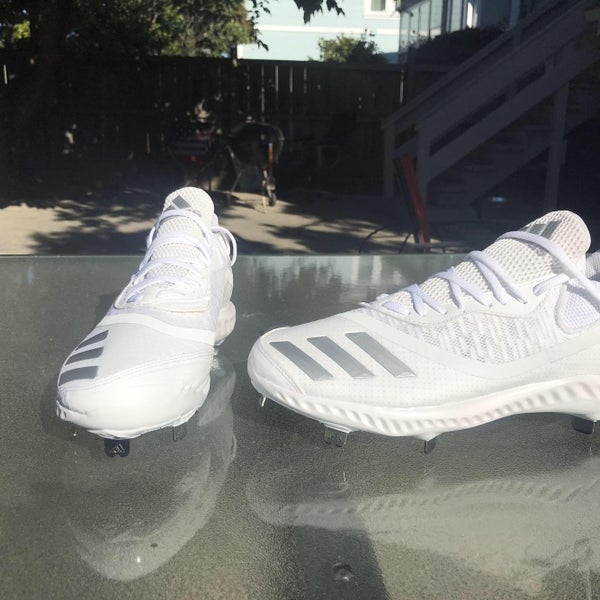 White Adidas Icon V Bounce Iced Sz. 11 Men's Metal Low Cut