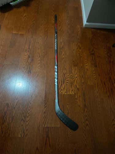 Senior Right Handed Jetspeed Team Mid Pattern Pro Stock Hockey Stick