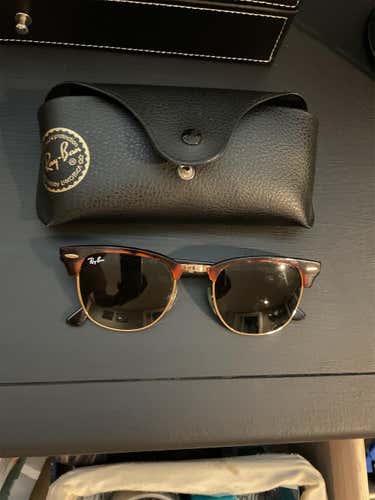 Brown Adult Medium/Large Other Sunglasses