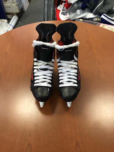 Used Senior CCM JetSpeed Rocket Frame Hockey Skates Size 9 - 9.5 - Michael Bournival