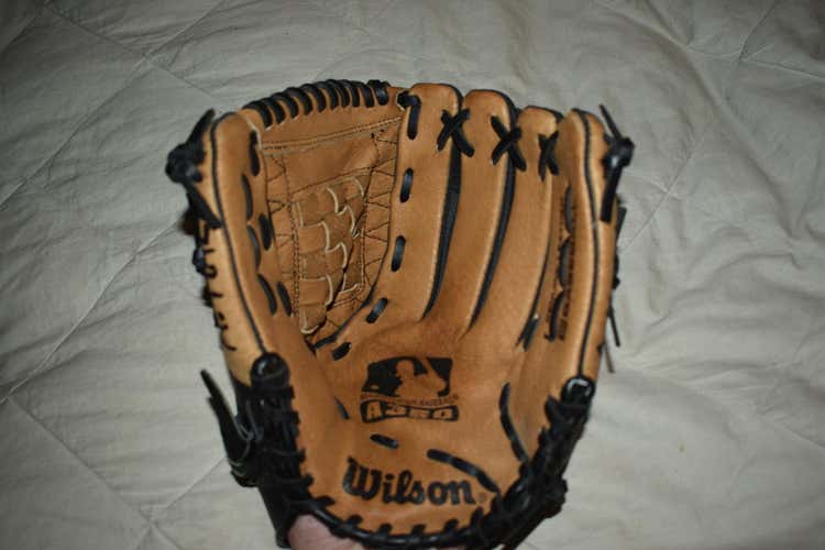 Wilson A350 Baseball / Softball Glove, 12 inches