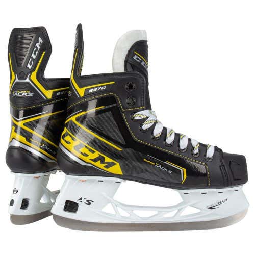 New Junior CCM Super Tacks 9370 Hockey Skates Extra Wide Width Size 3.5