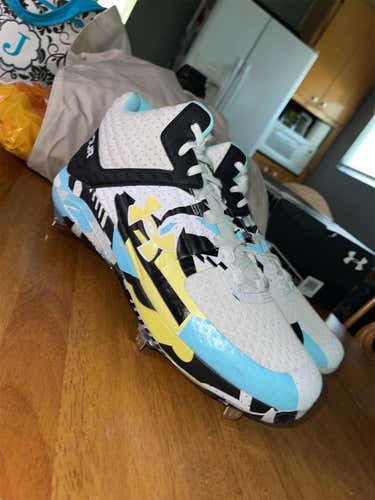 New Size 13 (Women's 14) Under Armour