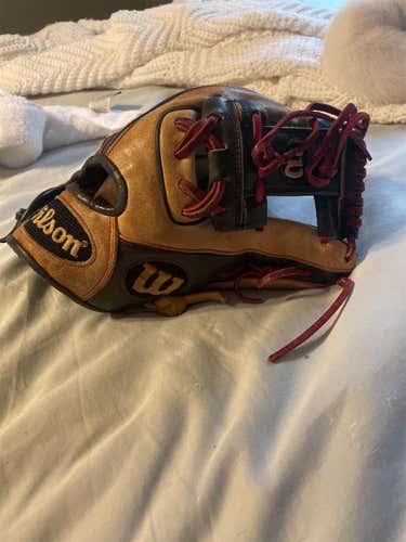 Red Adult Infield DP15 A2000 11.5" Baseball Glove