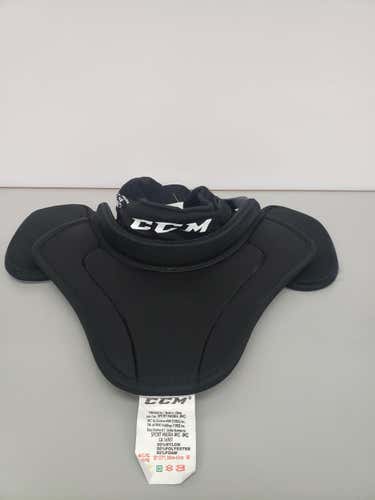 CCM TC 500 Sr neck guard