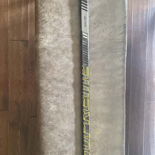 New Right Handed Supreme 2S Pro Hockey Stick