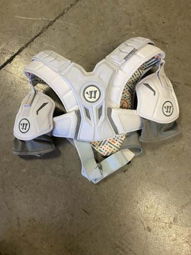 New Medium Warrior Burn Next Shoulder Pads