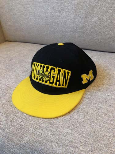 Michigan Wolverines Black/Navy/Yellow Snapback Hat