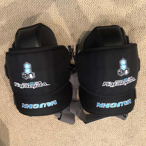 New Vaughn VE8 Knee Pads