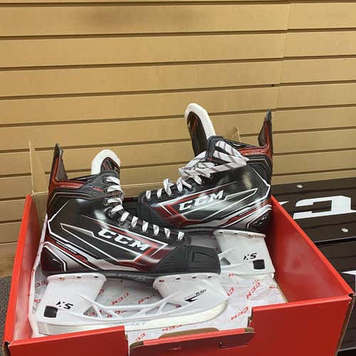 Senior CCM JetSpeed FT480 Regular Width Size 10 Hockey Skates