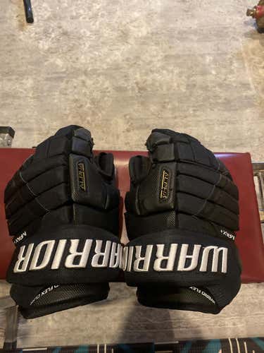Used Warrior Alpha dx Gloves 14"