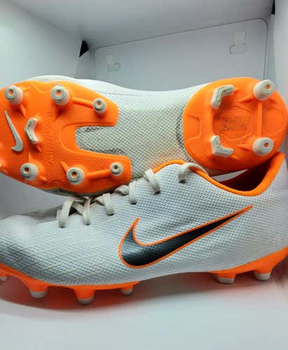 White and Orange Youth Molded Cleats Nike Mercurial Vapor Cleats Youth Size 5Y
